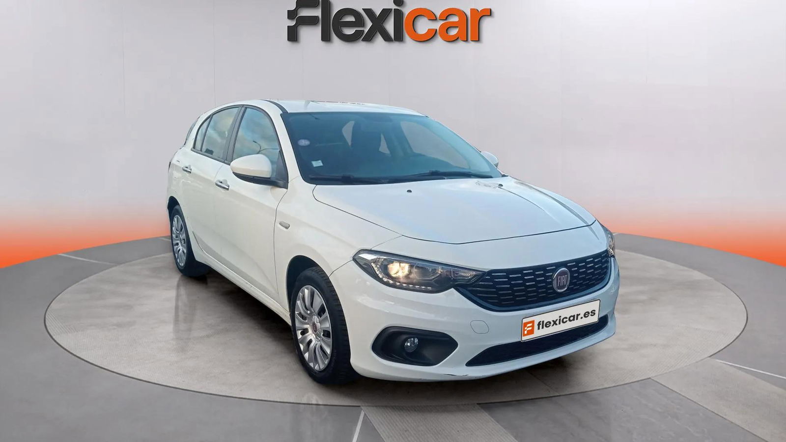 https://cdn-flexicar.caraffinity.it/public_appraisal_images_pro/images/stock/181919/JP04NaTP94__FIAT TIPO K06180_8f7e5fe85a9145dc86edbc28f8e858da_Exterior_10.jpg.jpg?format=jpeg